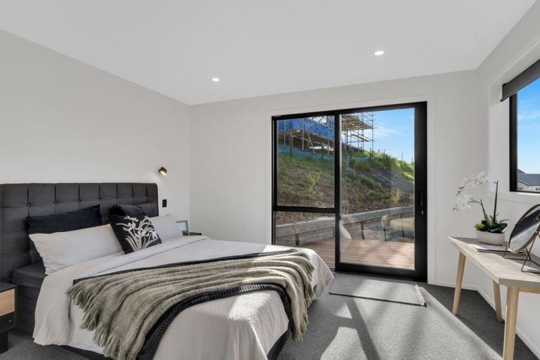 Photo of property in 13 Round Hill Rise, Cracroft, Christchurch, 8022