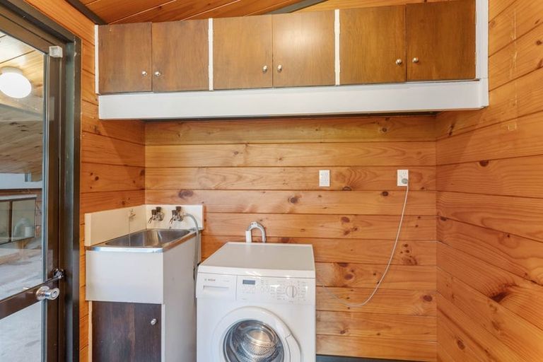 Photo of property in 10 Jane Street, Waikanae Beach, Waikanae, 5036