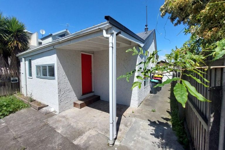 Photo of property in 162 Strickland Street, Sydenham, Christchurch, 8023