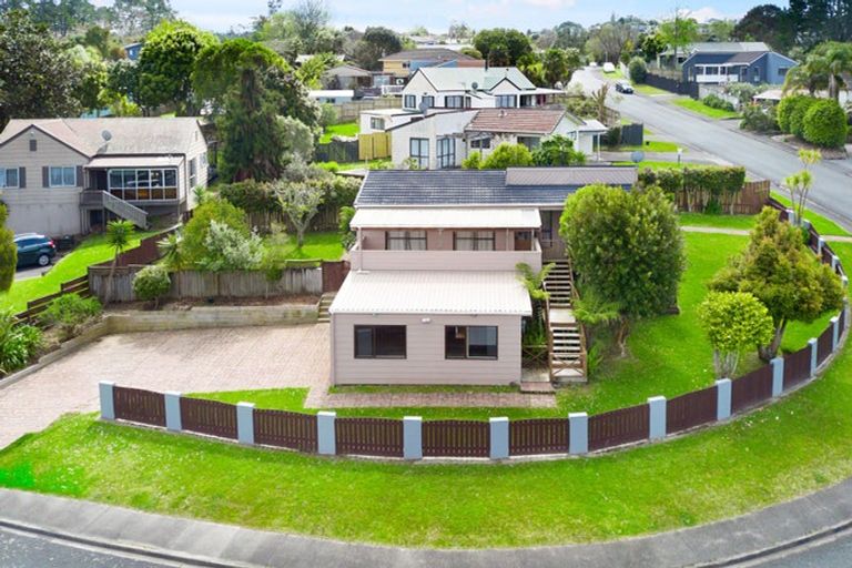 Photo of property in 61 Anich Road, Massey, Auckland, 0614