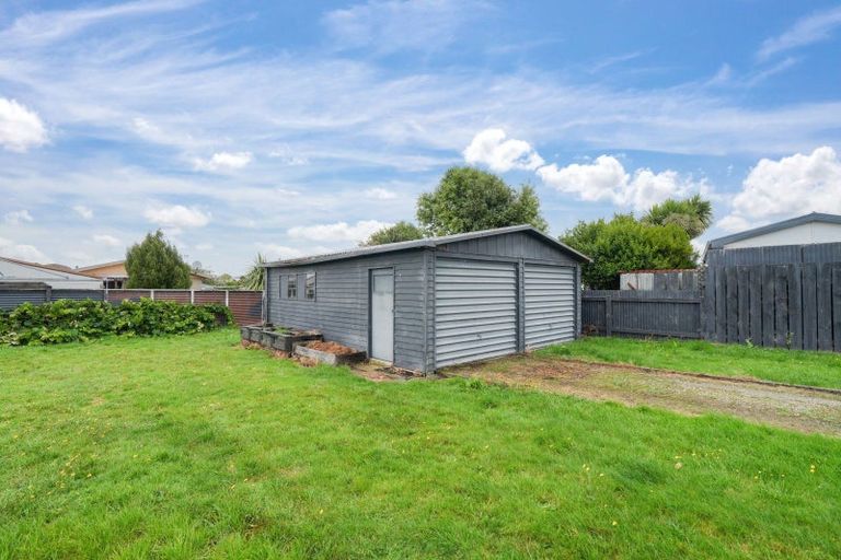 Photo of property in 44 Dundee Place, Strathern, Invercargill, 9812