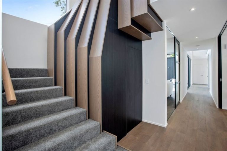 Photo of property in 1b Wood Lane, Fendalton, Christchurch, 8014