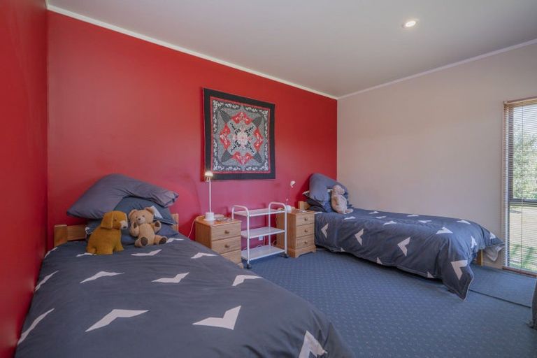 Photo of property in 110 Corokia Place, Matarangi, Whitianga, 3592