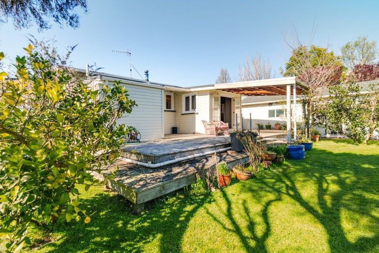 Photo of property in 39 Mcgreevy Street, Waipawa, 4210