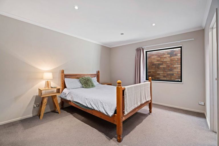 Photo of property in 8-8a Coromandel Street, Wanaka, 9305