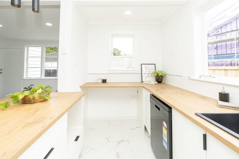 Photo of property in 57a Marshall Street, Fairfield, Hamilton, 3214