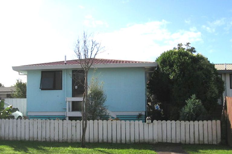 Photo of property in 1 Ireland Place, Ranui, Auckland, 0612