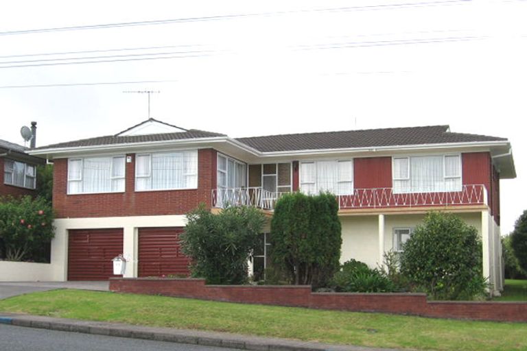 Photo of property in 172 Royal Road, Massey, Auckland, 0614