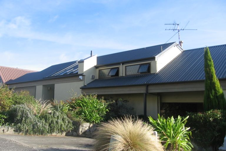 Photo of property in 44 Leeward Drive, Whitby, Porirua, 5024