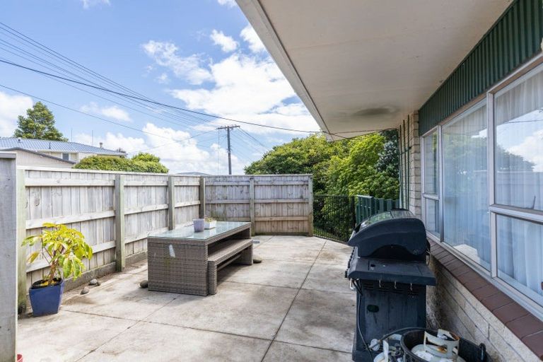 Photo of property in 5h Pembroke Street, Westown, New Plymouth, 4310