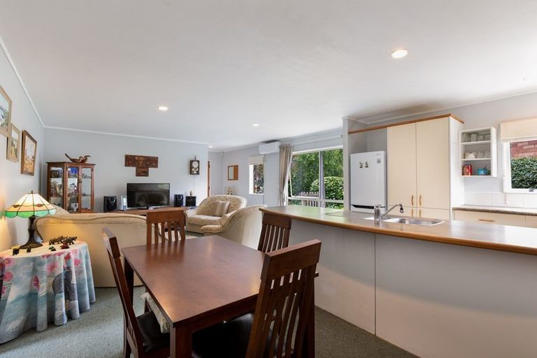 Photo of property in 57 Browning Street, Leamington, Cambridge, 3432