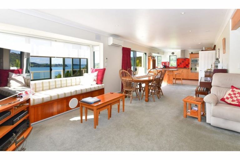 Photo of property in 15 Opahi Bay Road, Mahurangi West, Warkworth, 0983