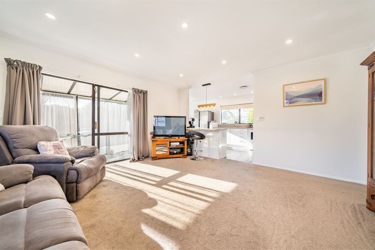 Photo of property in 1/3 Ararino Street, Trentham, Upper Hutt, 5018