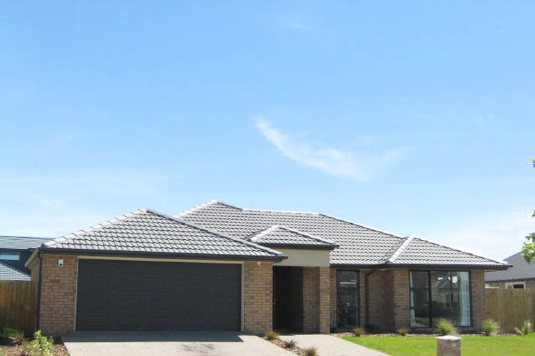 Photo of property in 41 Globe Bay Drive, Templeton, Christchurch, 8042