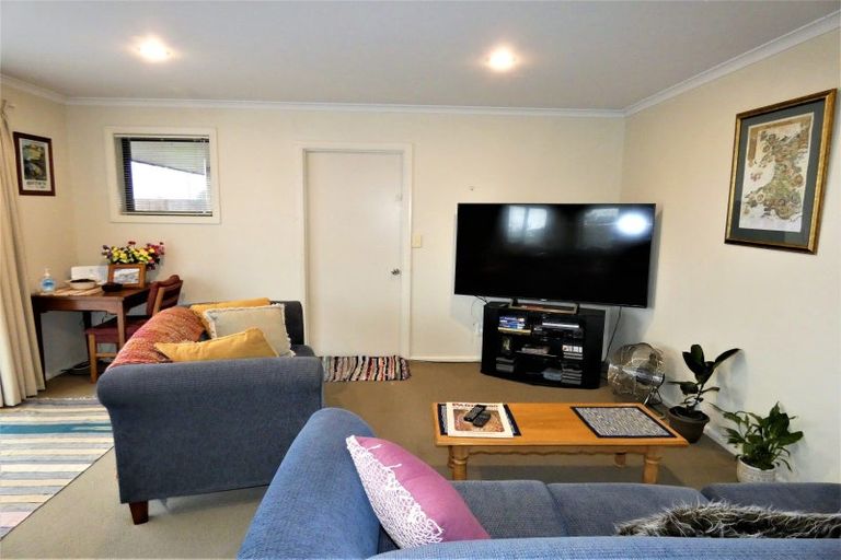 Photo of property in 36 Bright Street, Westport, 7825