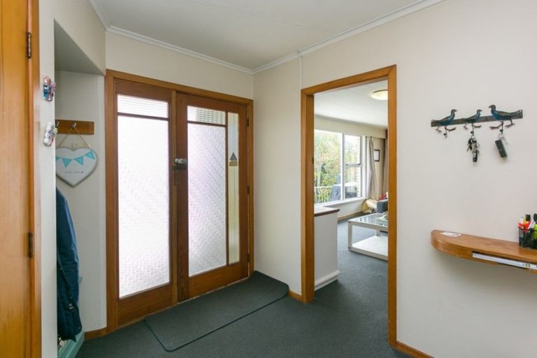 Photo of property in 7b Penrith Street, Westown, New Plymouth, 4310