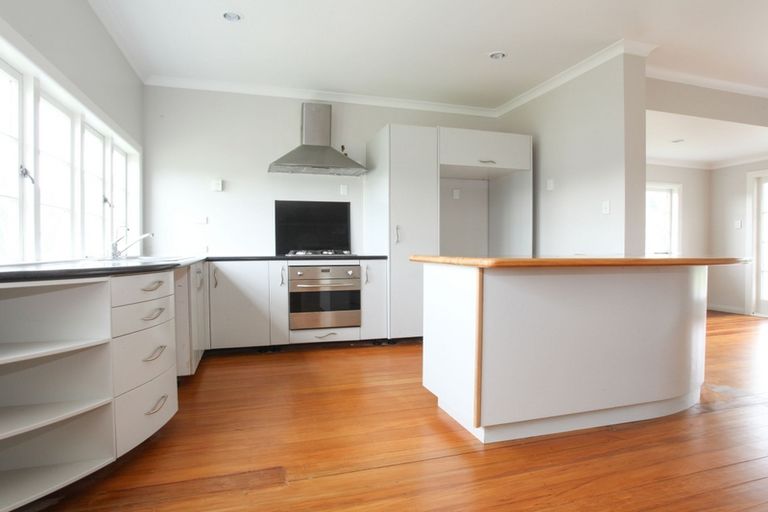 Photo of property in 1 Darley Street, Maeroa, Hamilton, 3200