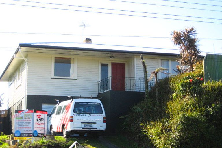 Photo of property in 108 Clawton Street, Westown, New Plymouth, 4310