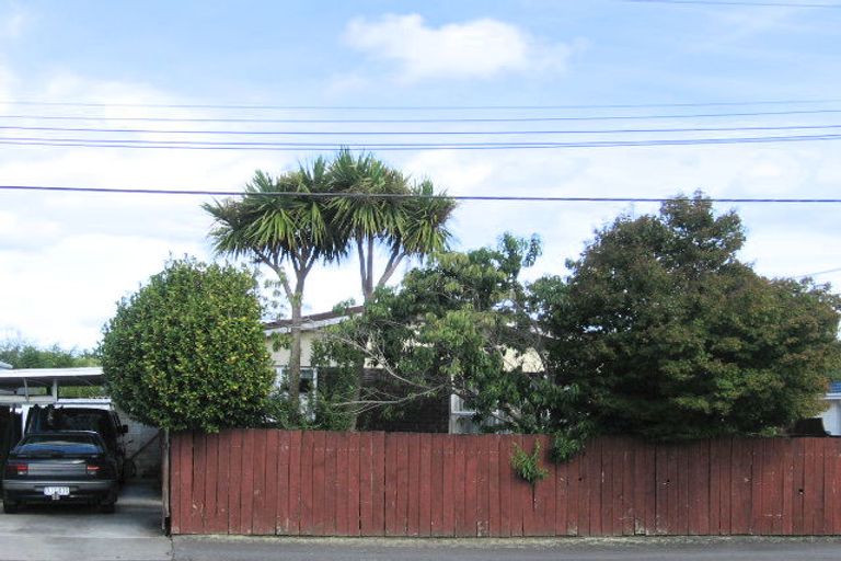 Photo of property in 2/22 Liverpool Street, Trentham, Upper Hutt, 5018