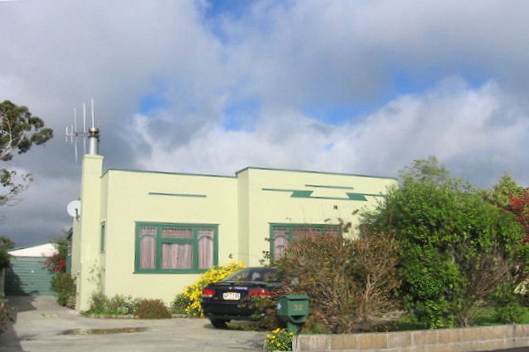 Photo of property in 32 Rewa Street, Takaro, Palmerston North, 4412