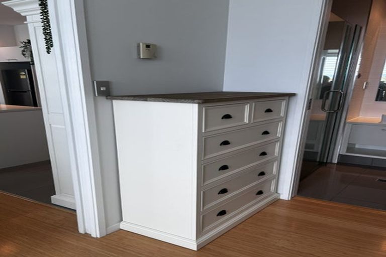 Photo of property in Sentinel Apartments, 402/3 Northcroft Street, Takapuna, Auckland, 0622