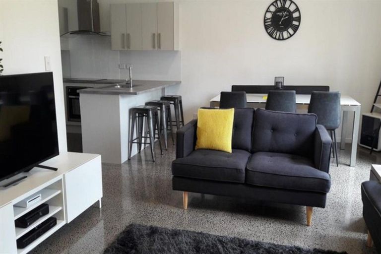 Photo of property in 37/11 The Avenue, Albany, Auckland, 0632