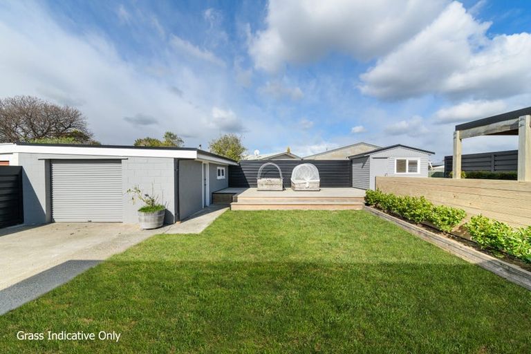 Photo of property in 6 Anakiwa Street, Kelvin Grove, Palmerston North, 4414