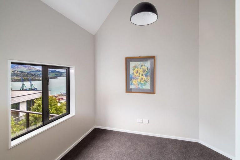 Photo of property in 30 Gilmour Terrace, Lyttelton, 8082