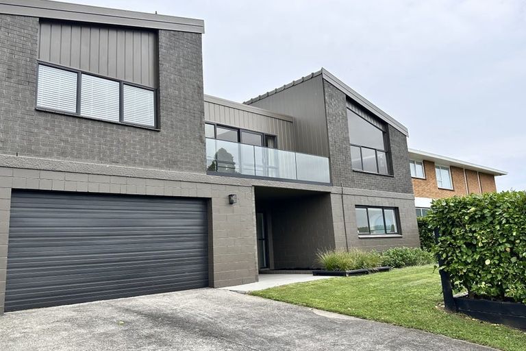 Photo of property in 20 Tiverton Crescent, Whalers Gate, New Plymouth, 4310