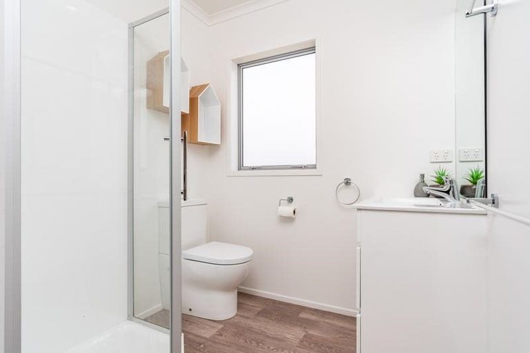 Photo of property in 29 Massey Road, Waipu, 0582