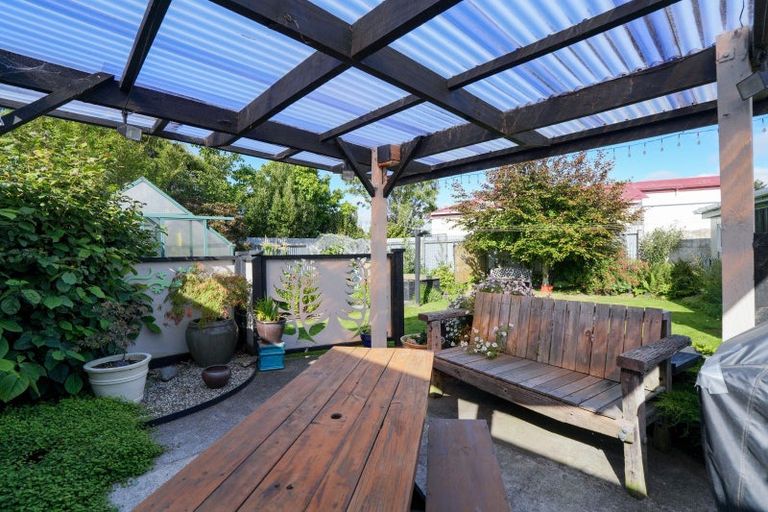 Photo of property in 17 Highfield Terrace, Newfield, Invercargill, 9812