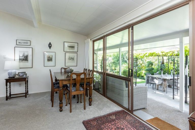 Photo of property in 72 Puketapu Road, Taradale, Napier, 4112