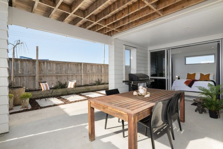 Photo of property in 912a Papamoa Beach Road, Papamoa Beach, Papamoa, 3118