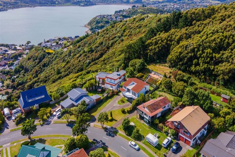 Photo of property in 31 Mercury Way, Whitby, Porirua, 5024