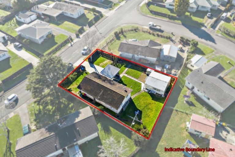 Photo of property in 151 Chichester Drive, Rosehill, Papakura, 2113