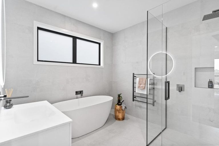 Photo of property in 36 Orchard Road, Greytown, 5712