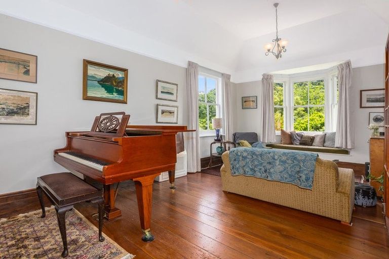 Photo of property in Glendaruel, 316 Karori Road, Karori, Wellington, 6012