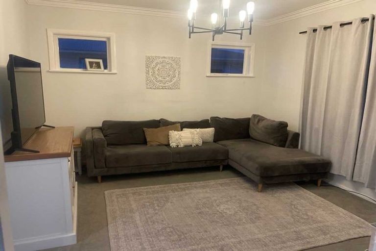 Photo of property in 19 Wellington Road, Wainuiomata, Lower Hutt, 5014