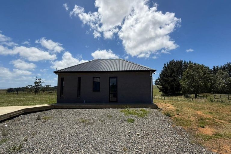 Photo of property in 860 Linwood Road, Karaka, Papakura, 2580