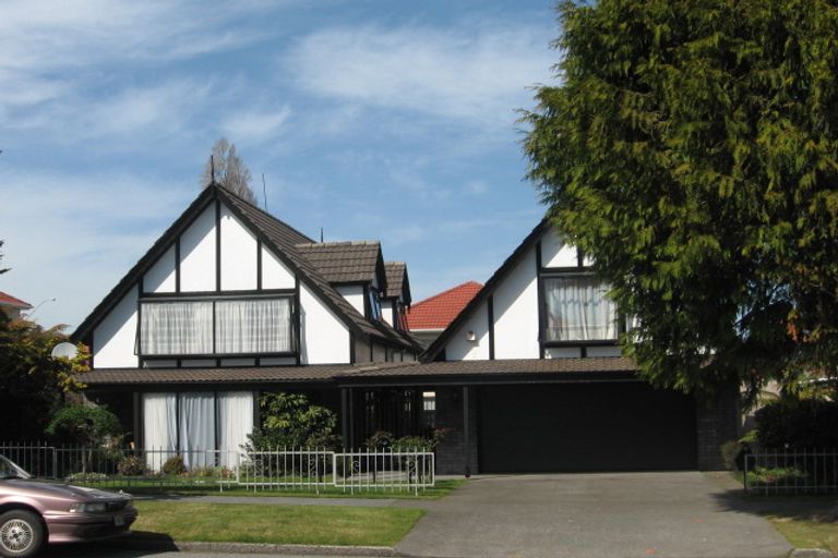 Photo of property in 4 Robertson Street, Glenholme, Rotorua, 3010