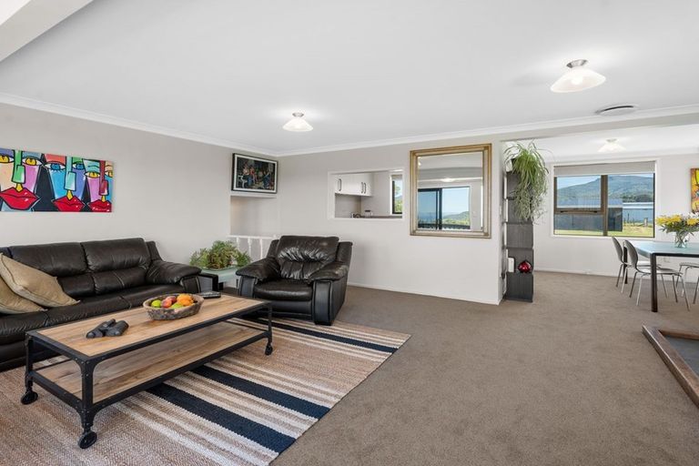 Photo of property in 5 Rangikatea Road, Omori, Turangi, 3381