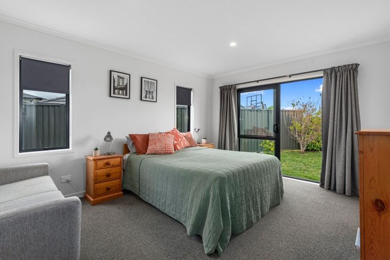 Photo of property in 2 Shea Lane, Pyes Pa, Tauranga, 3112
