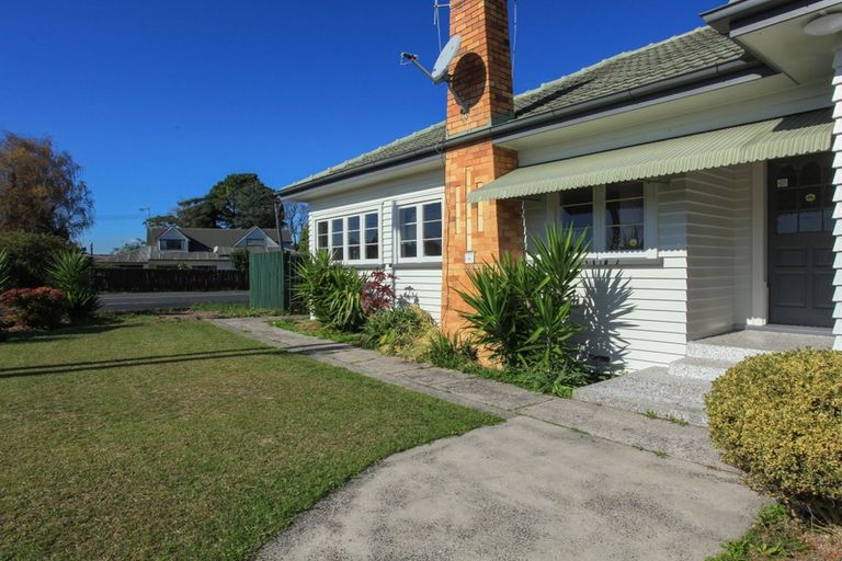 Photo of property in 1 Darley Street, Maeroa, Hamilton, 3200