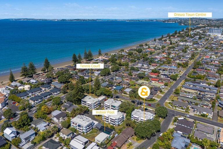 Photo of property in 7c Puriri Avenue, Orewa, 0931