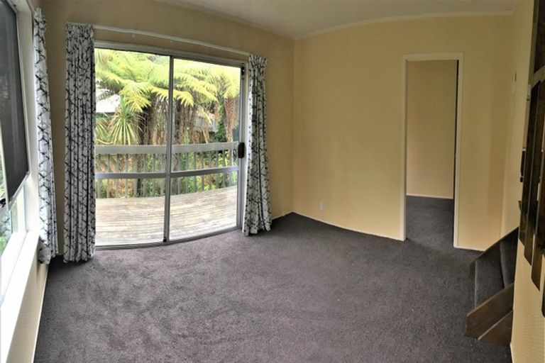 Photo of property in 3/42 Manuka Road, Glenfield, Auckland, 0629