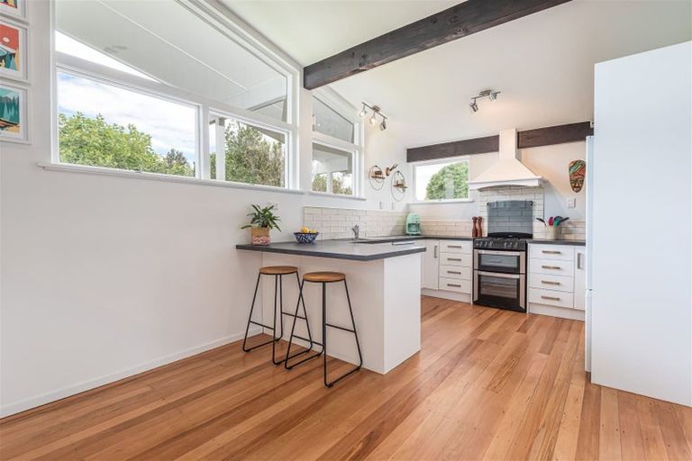 Photo of property in 16 Bucknell Street, Sockburn, Christchurch, 8042