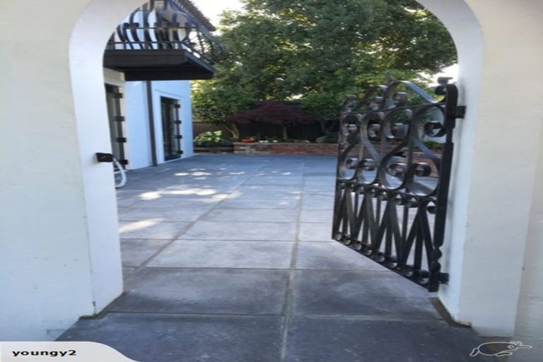 Photo of property in 125 Stapletons Road, Richmond, Christchurch, 8013