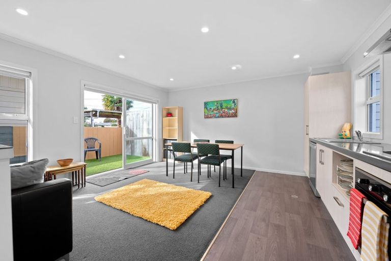 Photo of property in 2/79 Carrington Avenue, Silverdale, Hamilton, 3216