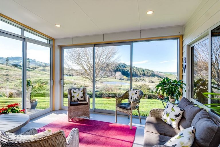 Photo of property in 96 Avery Road, Eskdale, Napier, 4182