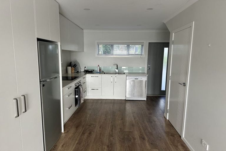 Photo of property in 17/19 Ruakiwi Road, Hamilton Lake, Hamilton, 3204